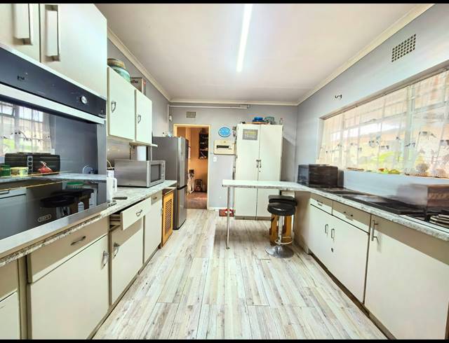 3 BEDROOM HOUSE FOR SALE IN SASOLBURG EXT 15